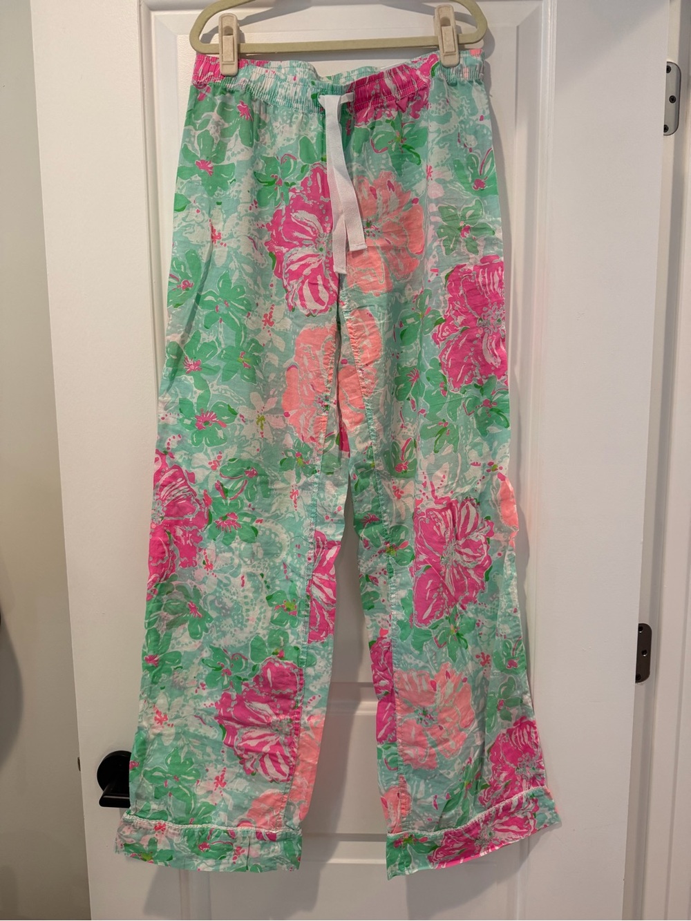 Lilly Pulitzer Mint Green Lounge Pants with Pink Coral Accents